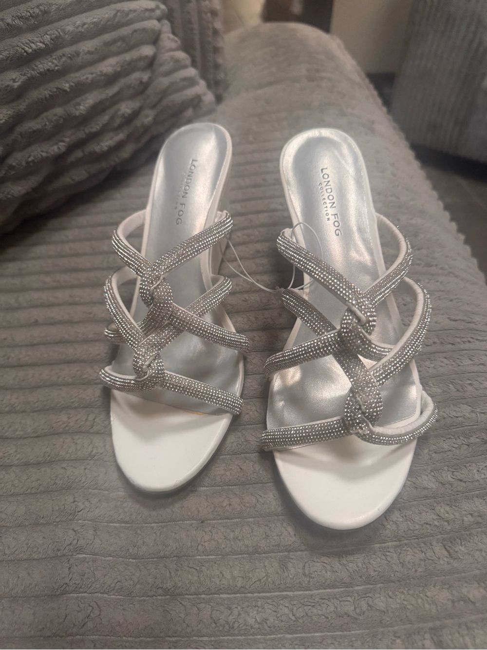 London Fog Silver Knotted Strappy Wedge Sandals - 8.5 W